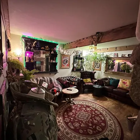 Meagill Corner Farm, Barn With Hot Tub